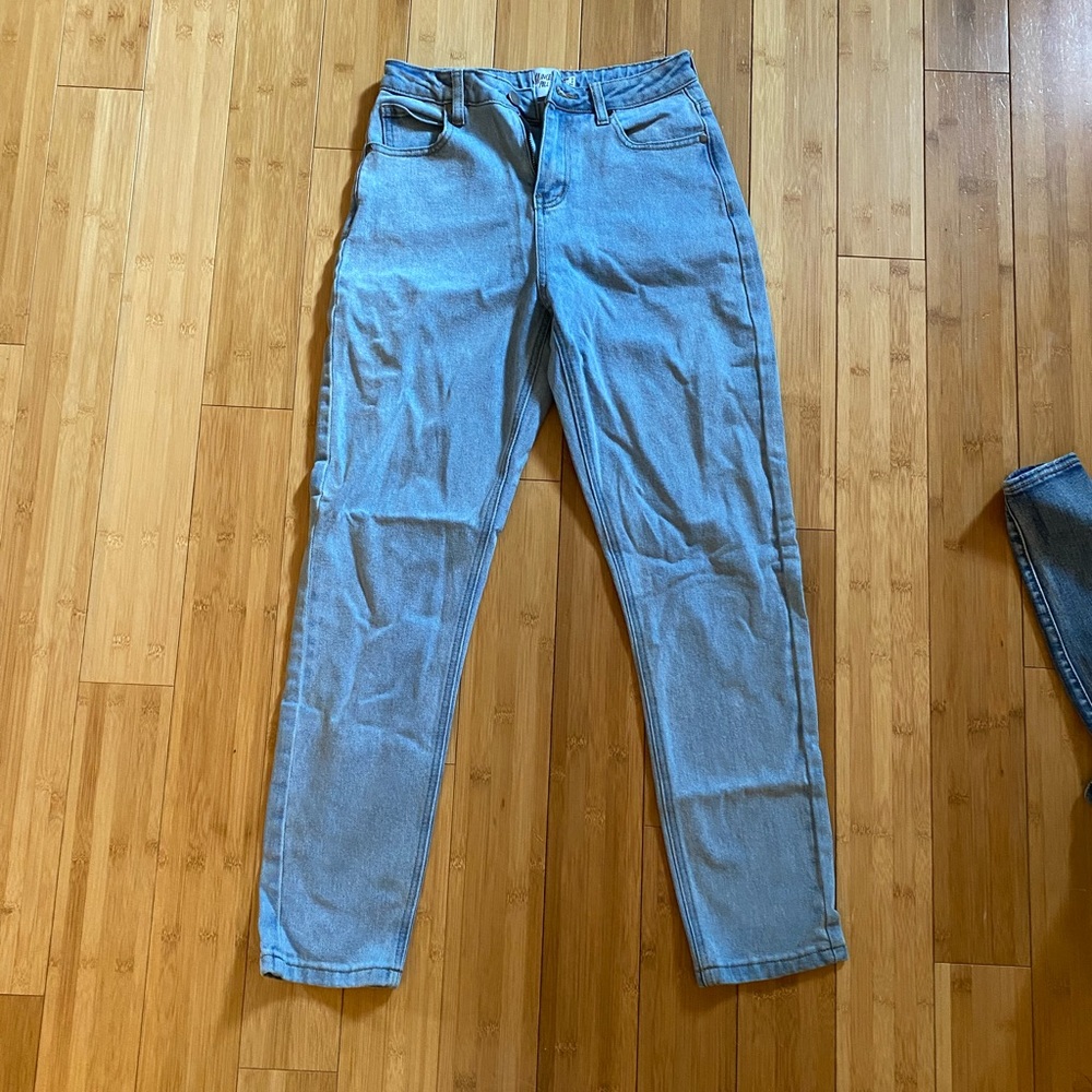 Princess Polly light wash mom jeans